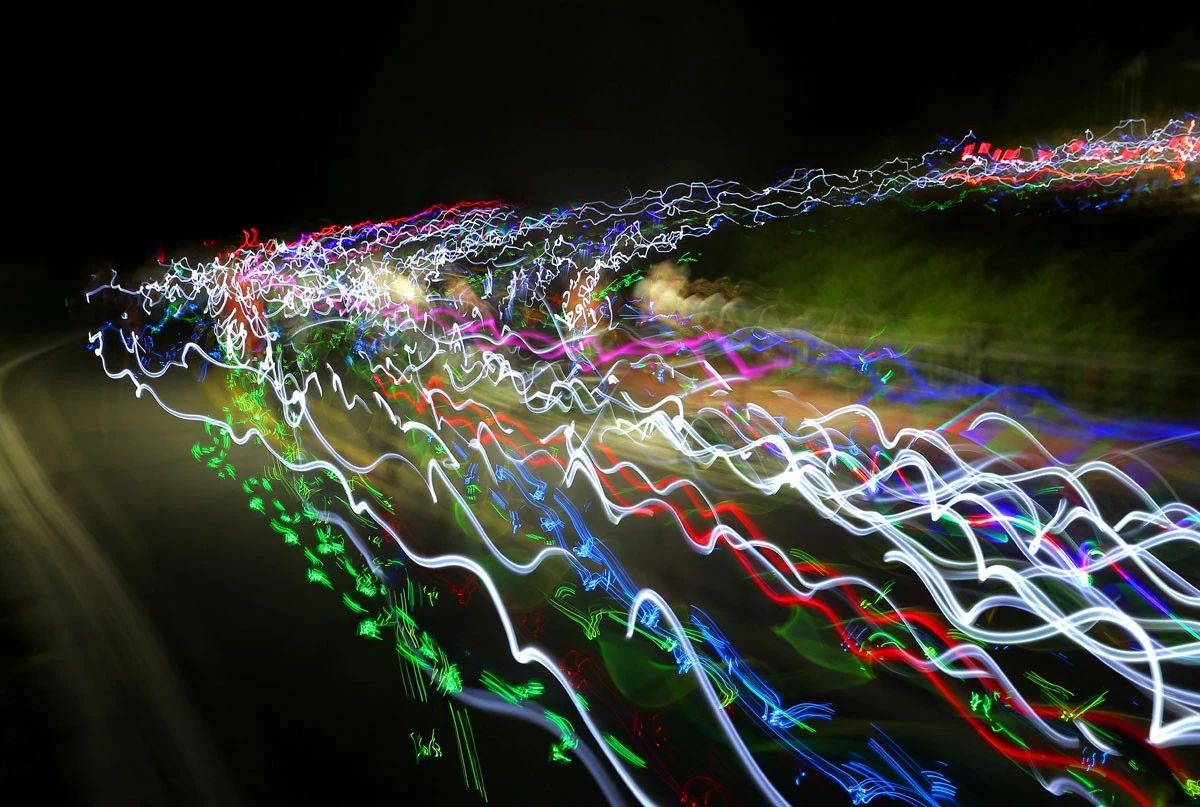 太陽雨|太陽雨太陽能|太陽能熱水器|家用空氣能熱水器|家庭光伏發電系統|太陽雨空氣能采暖|太陽雨太陽能招商加盟代理|太陽雨凈水機|供電|供暖|供熱水