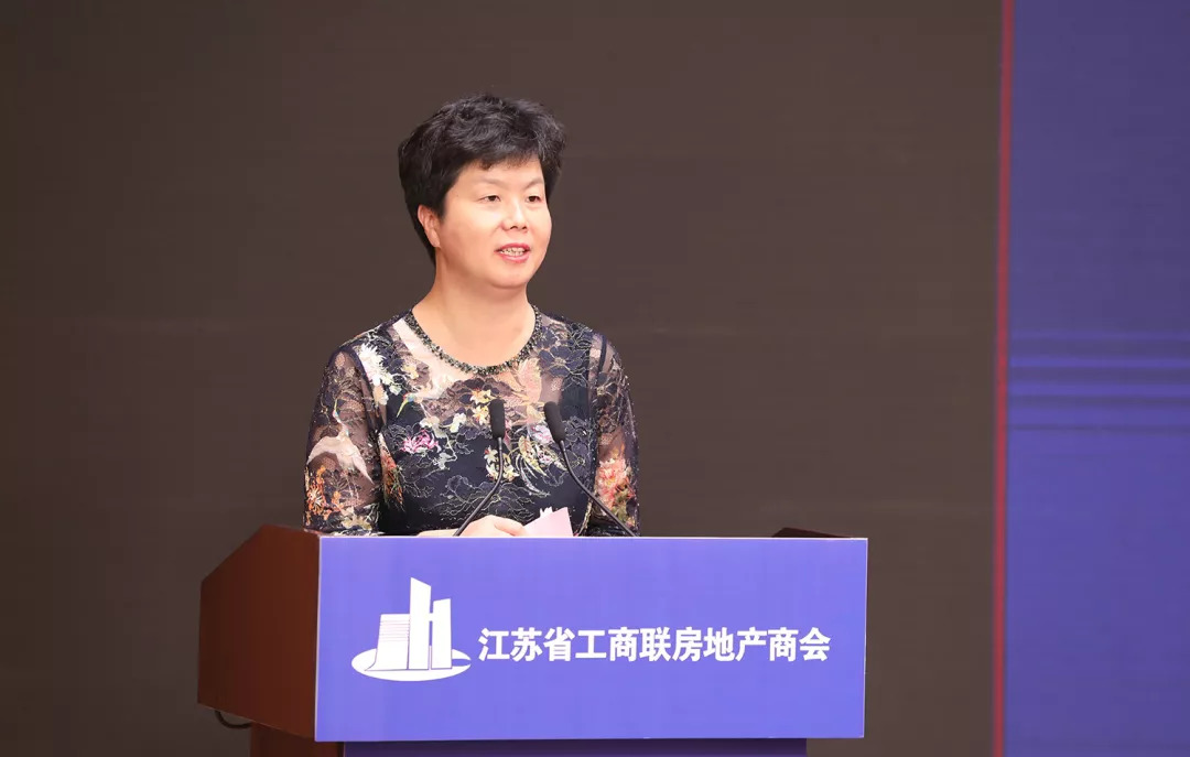 太陽雨|太陽雨太陽能|太陽能熱水器|太陽能發電|家庭光伏發電系統|太陽雨太陽能招商加盟代理|供電|供暖|供熱水