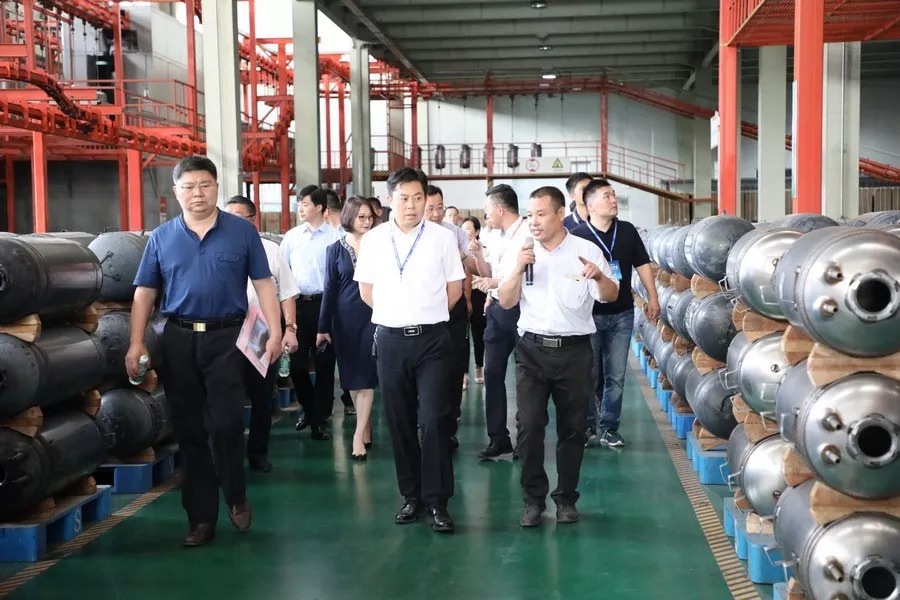 太陽雨|太陽雨太陽能|太陽能熱水器|太陽能發電|家庭光伏發電系統|太陽雨太陽能招商加盟代理|供電|供暖|供熱水