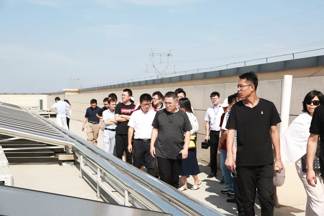 空氣能,太陽能,熱水器