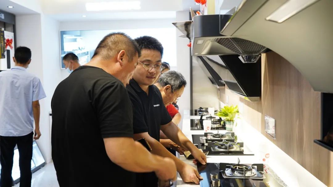 空氣能,太陽能,熱水器