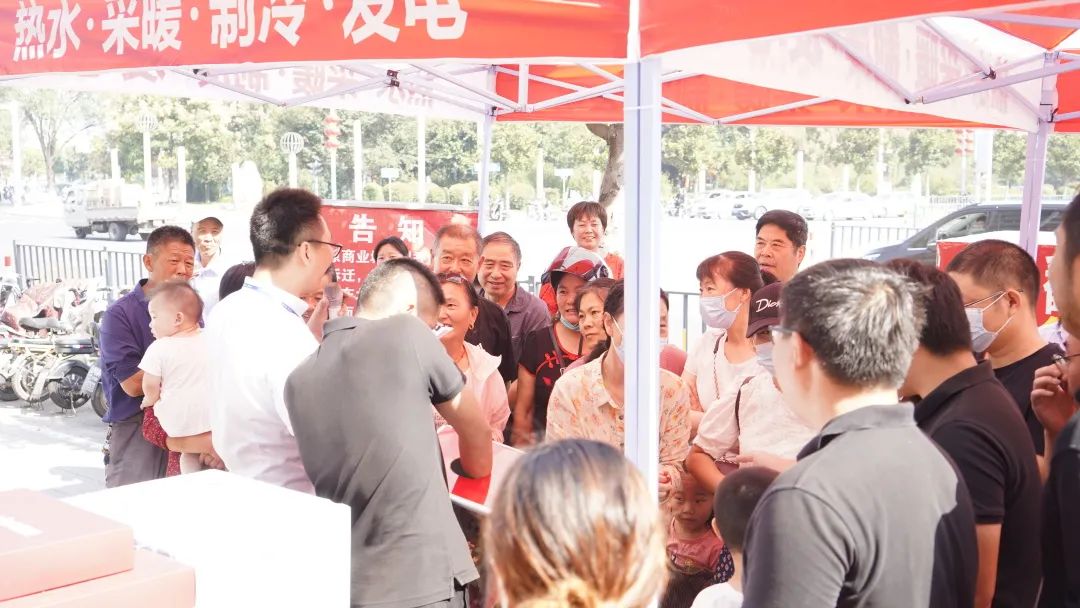 空氣能,太陽(yáng)能,熱水器