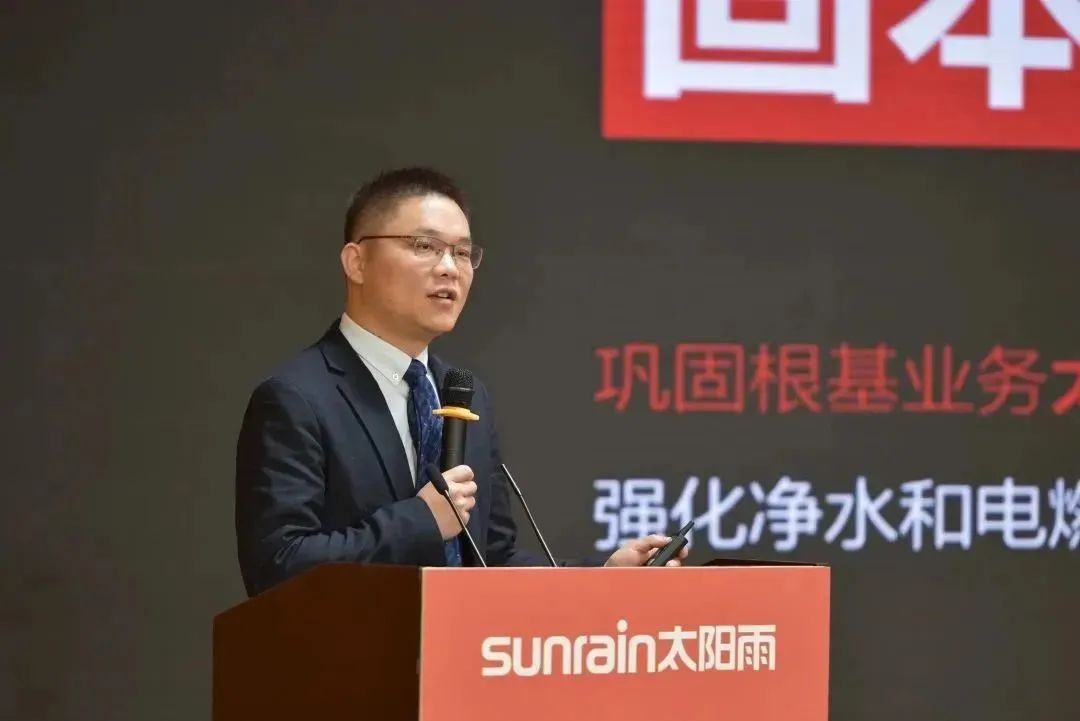 空氣能,太陽(yáng)能,熱水器