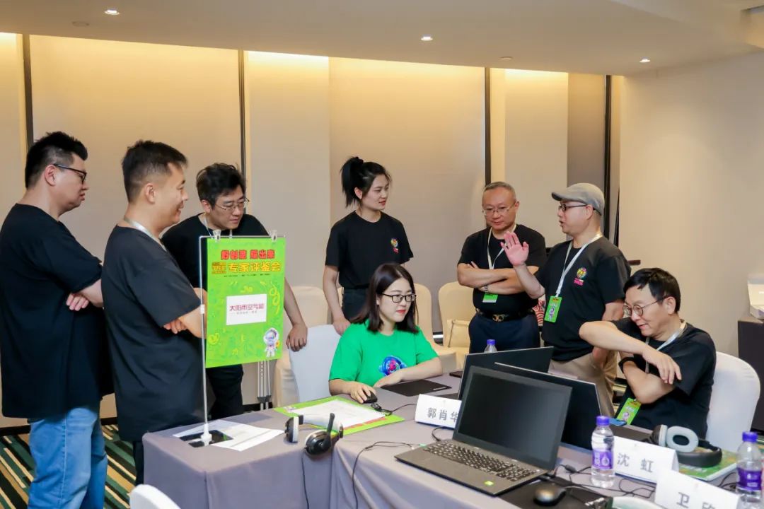 空氣能,太陽能,熱水器