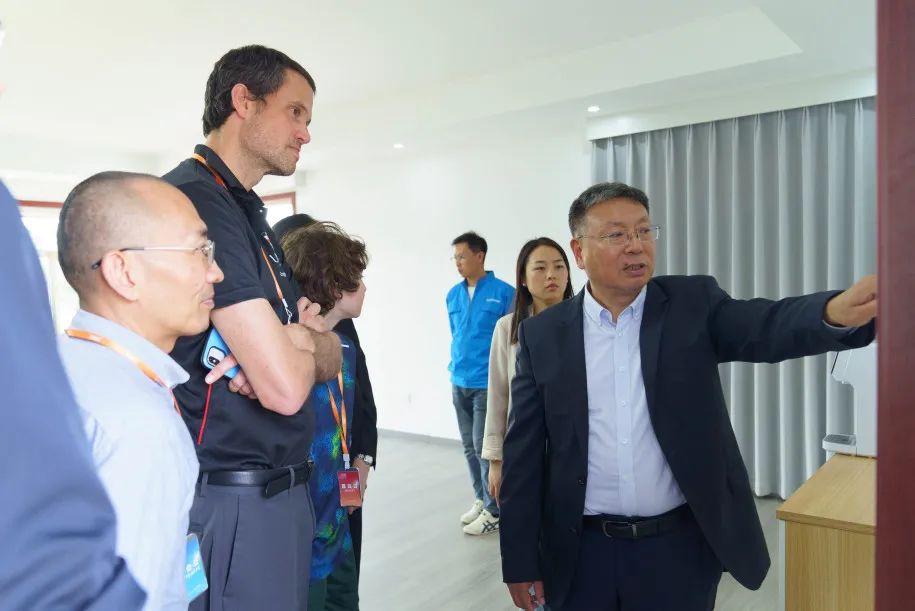 空氣能,太陽能,熱水器