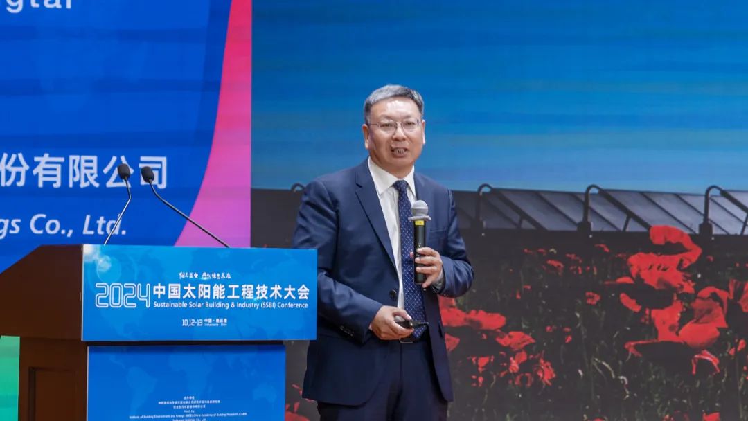 空氣能,太陽(yáng)能,熱水器