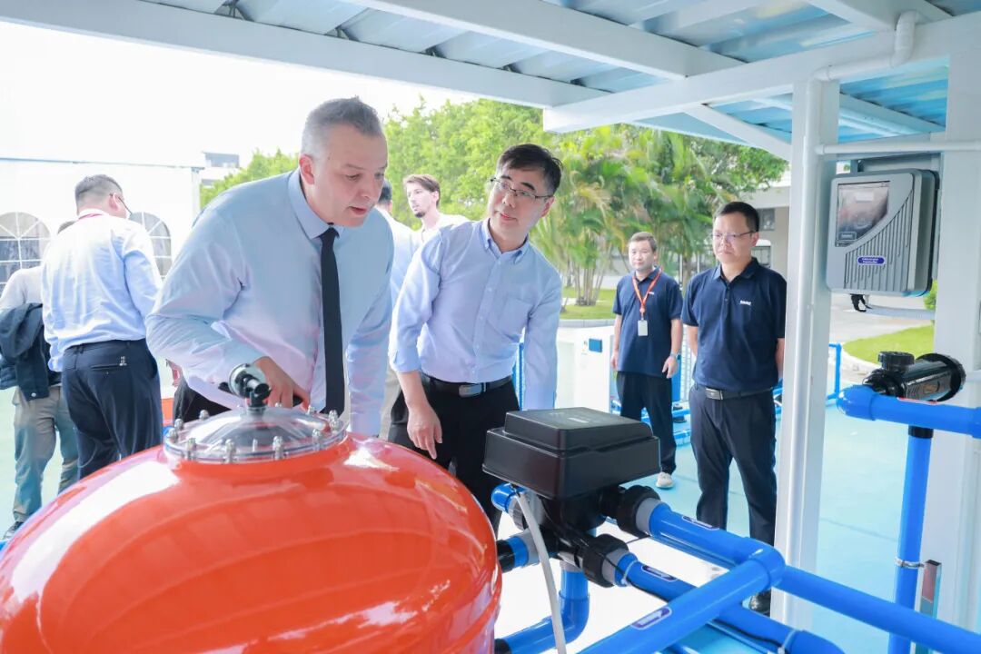 空氣能,太陽能,熱水器
