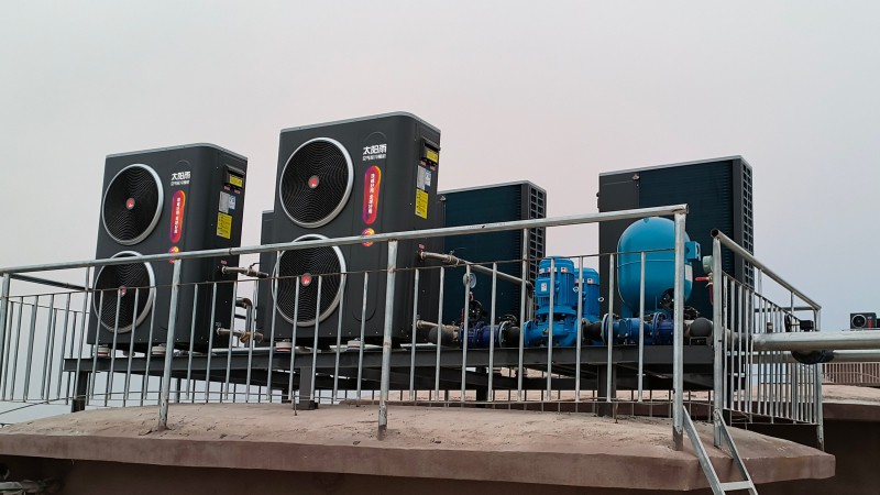 河北石家莊華美嘉苑屋頂分布式能源站清潔采暖項(xiàng)目